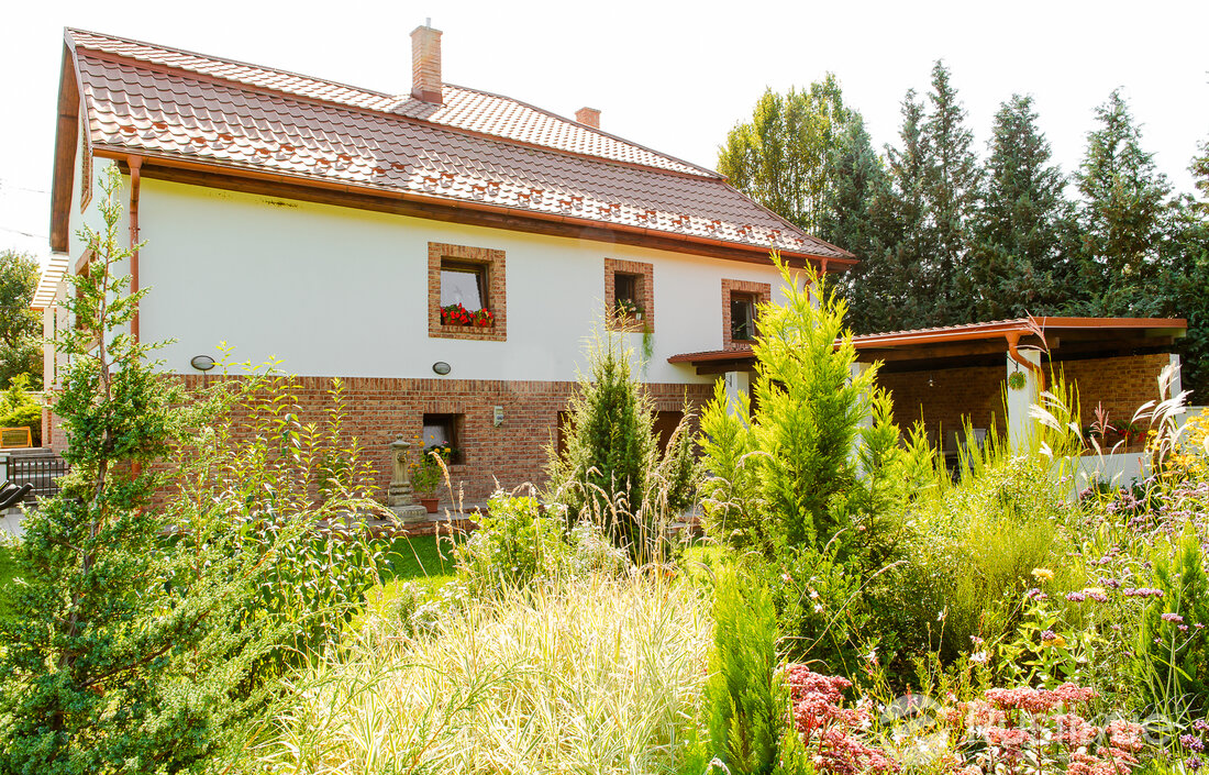 Terra cotta tehlový obklad na fasáde rodinného domu od Rustique.sk